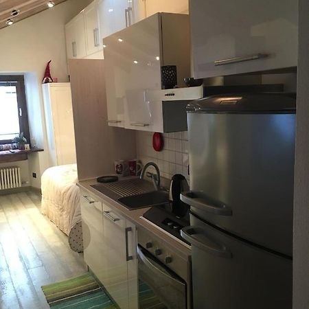 Appartamento In Casa D'Epoca Aosta Luaran gambar